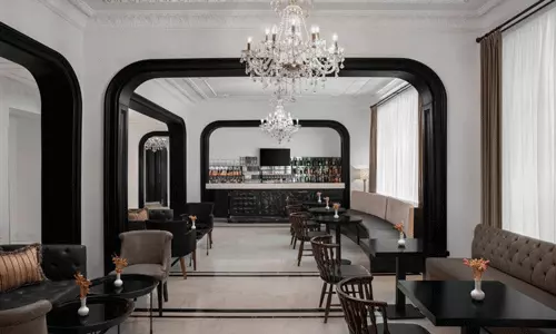 هتل آکا لاش (پی وی سی) تکسیم استانبول